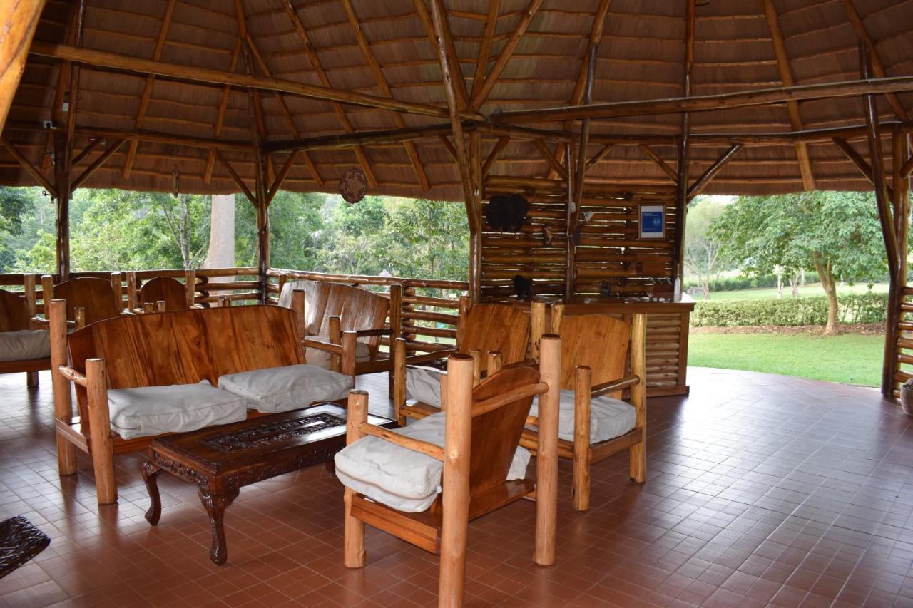 Kibale Guest Cottages Fort Portal Екстериор снимка